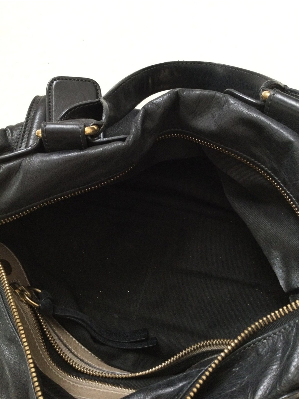 Black Chloe Bay Leather Satchel with Gold Hardware - Picture 11 of 11
